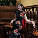 „Midnight Rose“ Chinesisches Qipao Kleid