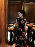 „Midnight Rose“ Chinesisches Qipao Kleid