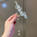 Snake Diamond Sakura Pearl Tassel Claw Clip